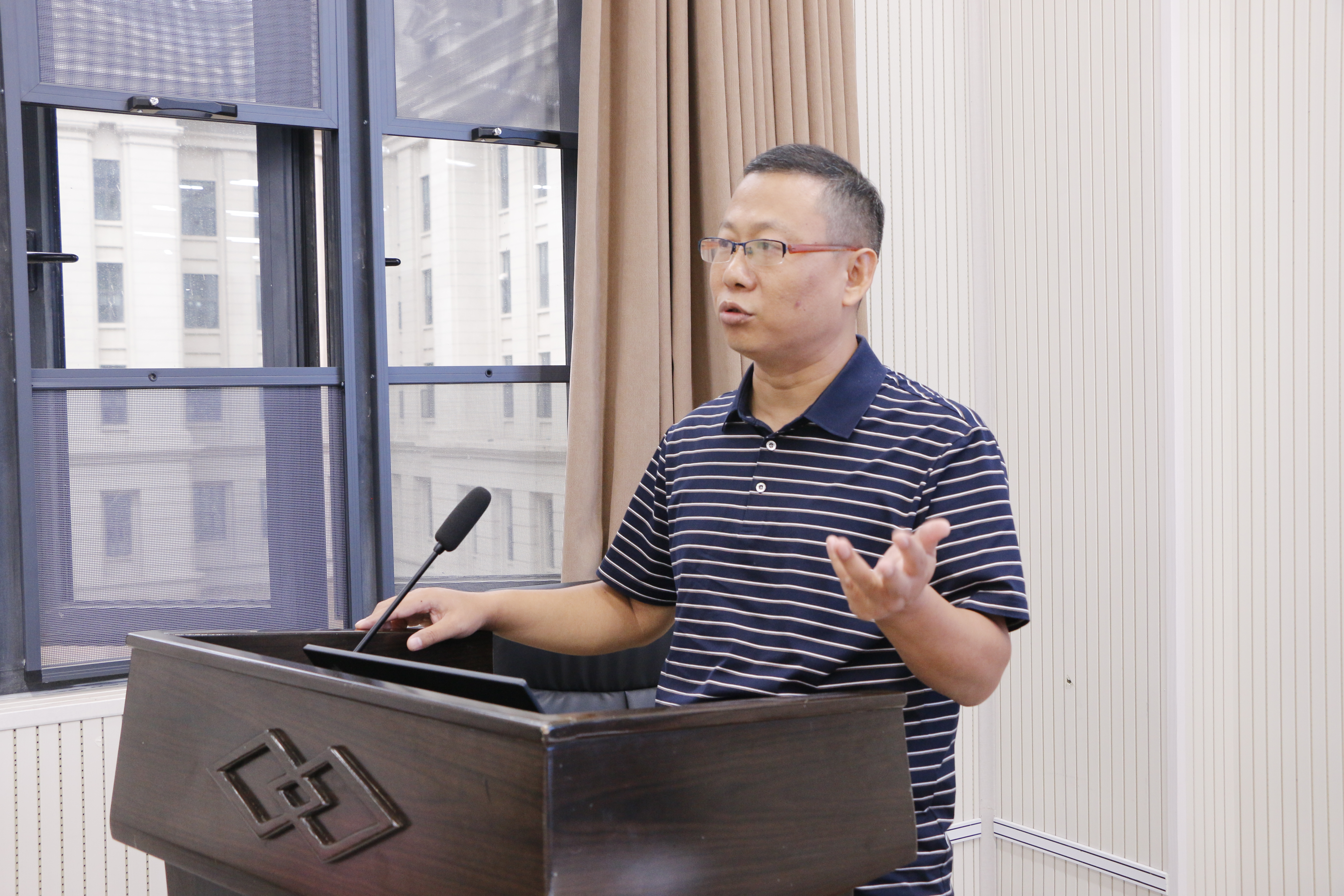 德州扑克小游戏