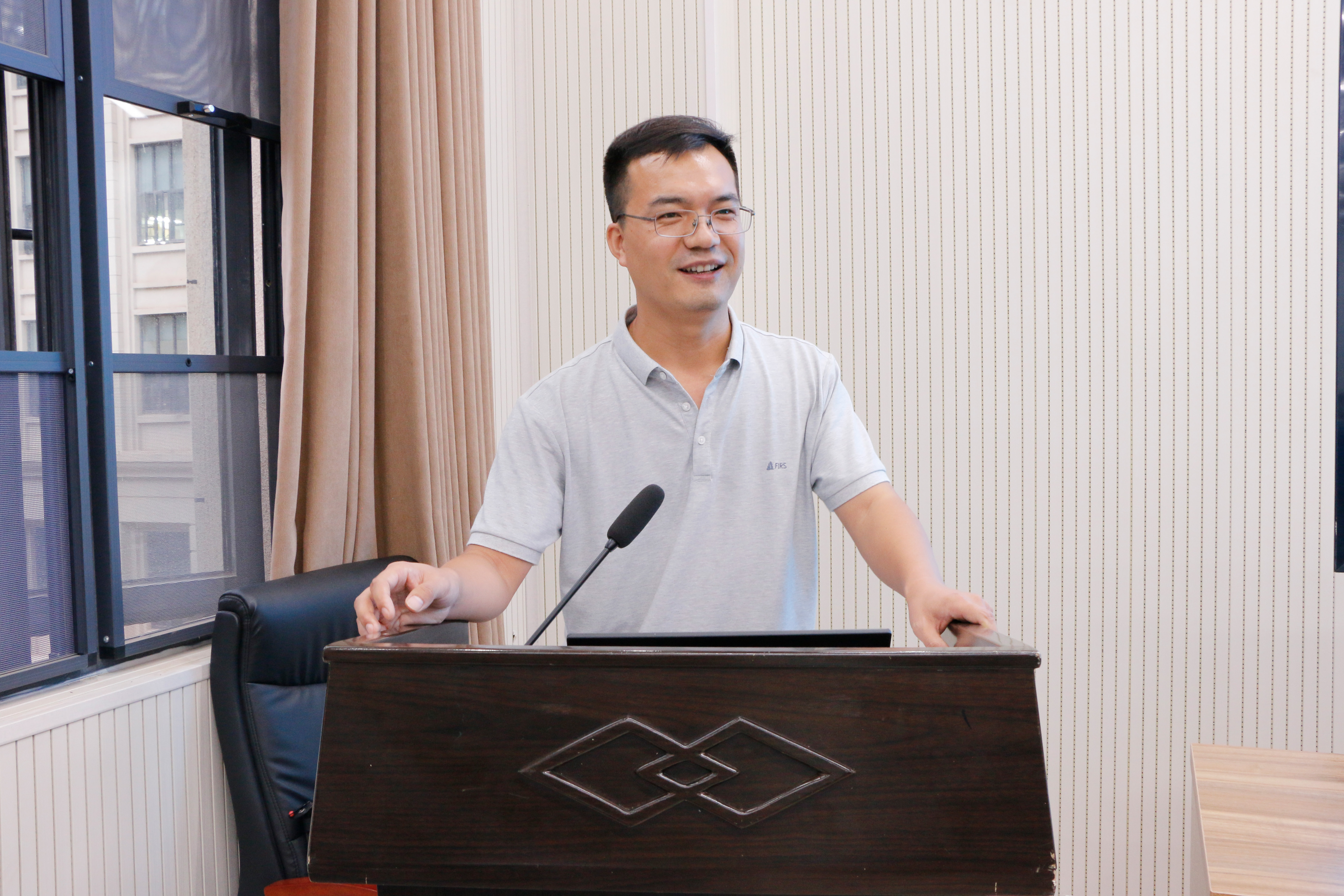 德州扑克小游戏