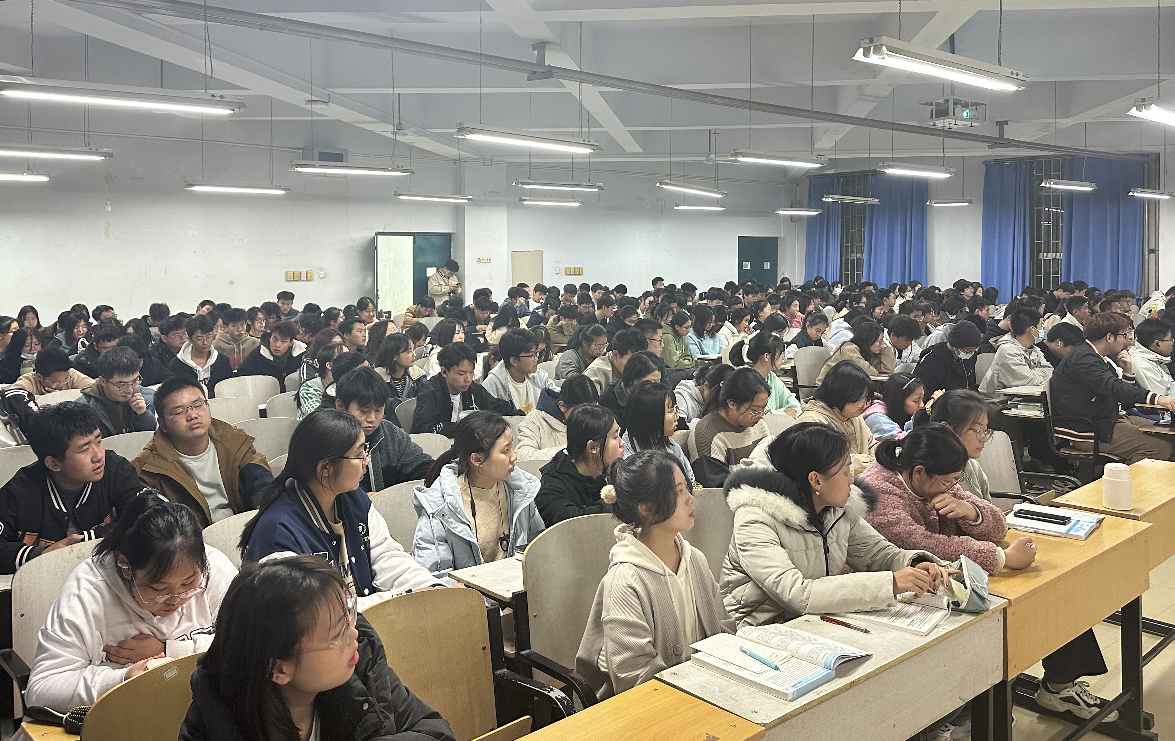 德州扑克小游戏