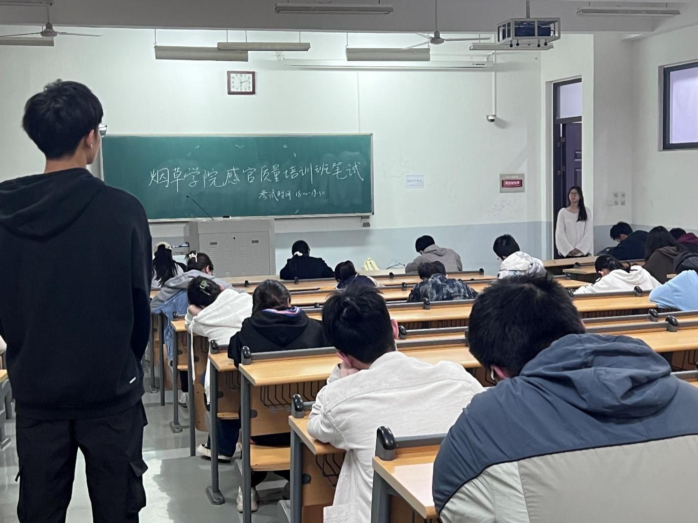 德州扑克小游戏